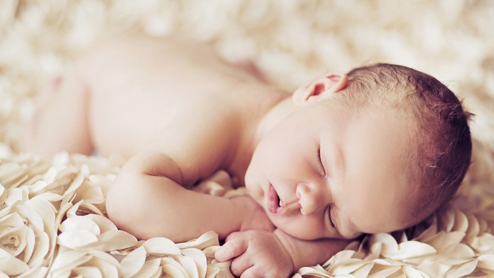 Novorodenec - ilustračná snímka