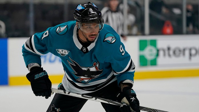 Evander Kane zo San Jose Sharks.