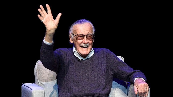 Autor komiksov Stan Lee na archívnej fotografii z roku 2017.
