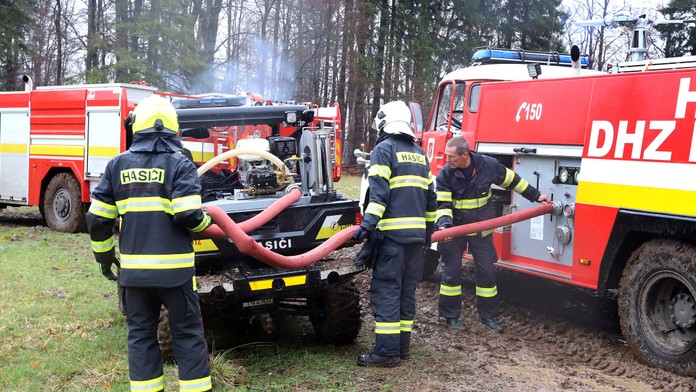 Hasiči - ilustračná snímka