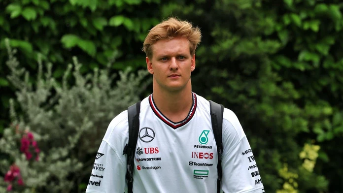 Mick Schumacher hovoril o vzťahu s otcom. Aké bolo obdobie po jeho tragickej nehode?