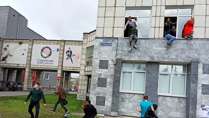 Útok na ruskej univerzite v Perme