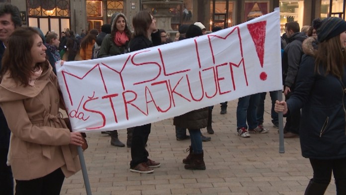 Demonštrácia na podporu školstva