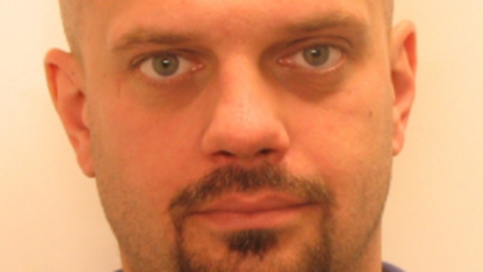 Fín Kaapo Kakko oslavuje gól v dueli MS 2019 proti Slovensku.