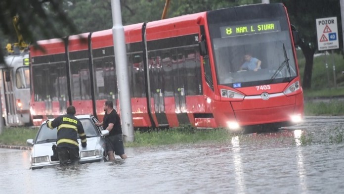 Bratislava po búrke.