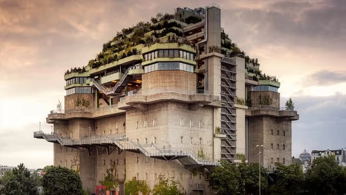 Stal sa symbolom Hitlerovej megalománie. Nacistický bunker v Hamburgu premenili na rekreačný komplex