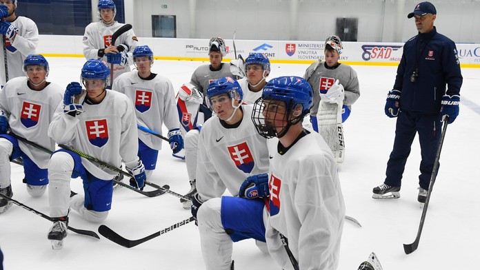 Slová skauta pred NHL draftom potešia každého fanúšika. V prvom kole vidí až trojicu Slovákov