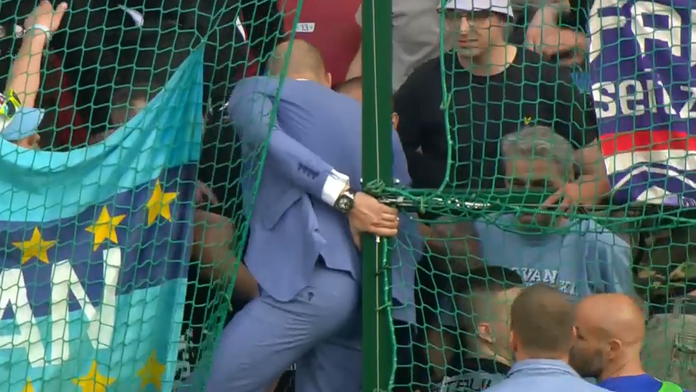 Ivan Kmotrík ml. dohovára fanúšikom