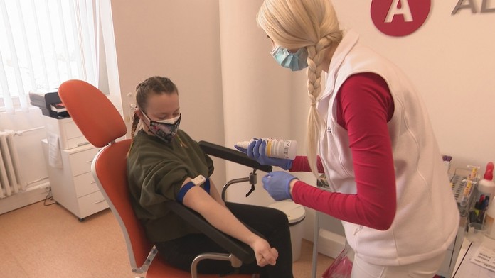 Testovanie protilátok po očkovaní.