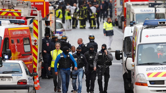 Policajná razia v Saint Denis