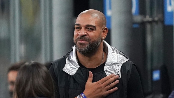 Svet mu ležal pri nohách, dnes sa premáva ulicami pod vplyvom alkoholu. Smutný pohľad na útočníka, ktorý si zničil kariéru