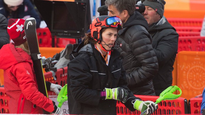 Petra Vlhová v cieli slalomového kola v rámci kombinácie žien.