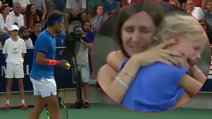 Nadal prerušil zápas kvôli zúfalej matke, ktorej sa stratila dcérka