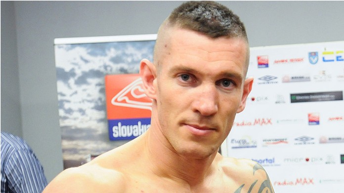 Bez servítky - Tomáš Kovács