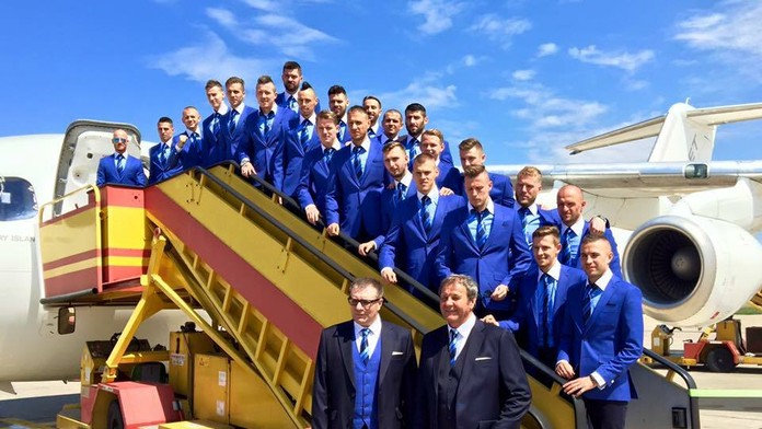 Spoločná fotka slovenskej futbalovej reprezentácie pred ochodom na ME 2016 vo Francúzsku.