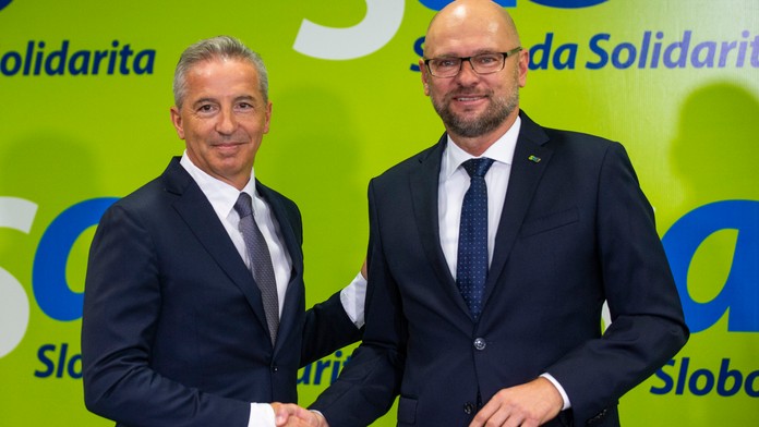 John Tavares z Toronta pred duelom proti proti Ottawe.