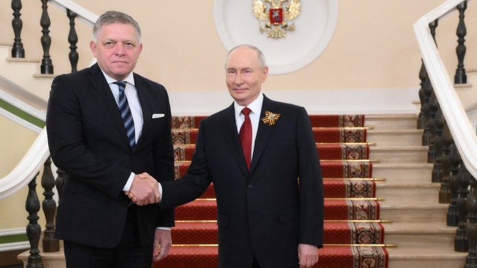 Robert Fico a Vladimir Putin. 