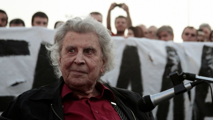 Mikis Theodorakis na archívnej snímke z roku 2011.