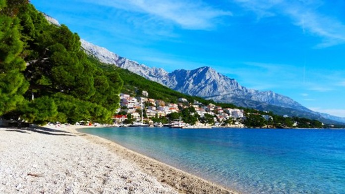 Chorvátom došla trpezlivosť. Zakročia proti tvrdohlavým turistom, jednej praktike je koniec