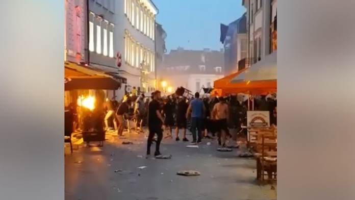 Bitka v centre Bratislavy.