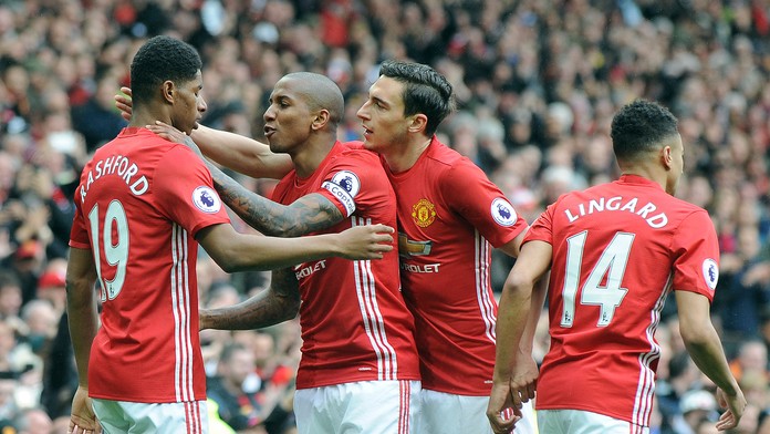 Manchester United zvíťazil v šlágri 33. kola nad Chelsea 