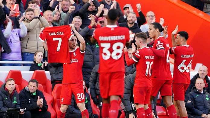 Polícia už vie, kto hviezde Liverpoolu uniesol otca. Vyjednávanie prebrala do rúk vládna delegácia