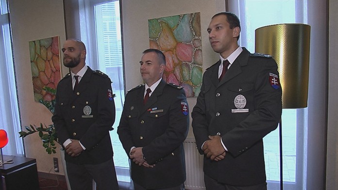 Ocenení policajti.