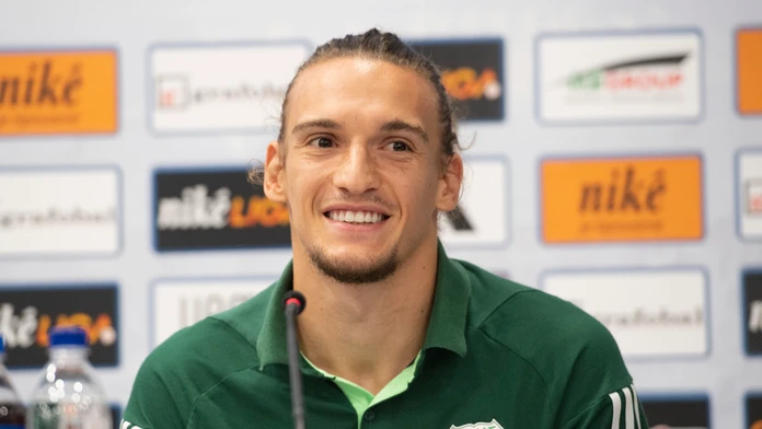Po stretnutí s Weissom musel volať otcovi. Nenápadný Slovák teraz pomohol zostreliť Slovan (rozhovor)