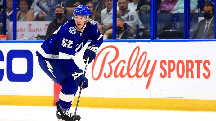 Cal Foote v drese Tampy Bay