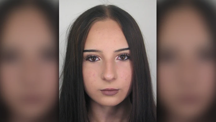 Polícia vyhlásila pátranie po 15-ročnej Viktórii Michaele