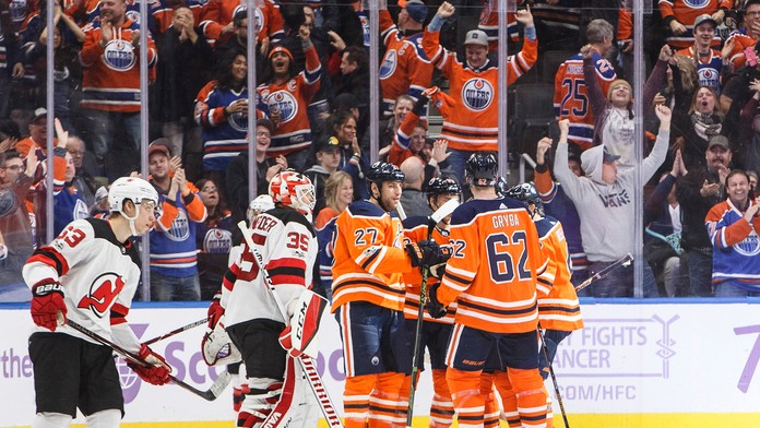 Na snímke zľava prezident SR Andrej Kiska s manželkou Martinou