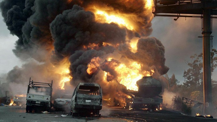 Výbuch cisterny v Mozambiku.