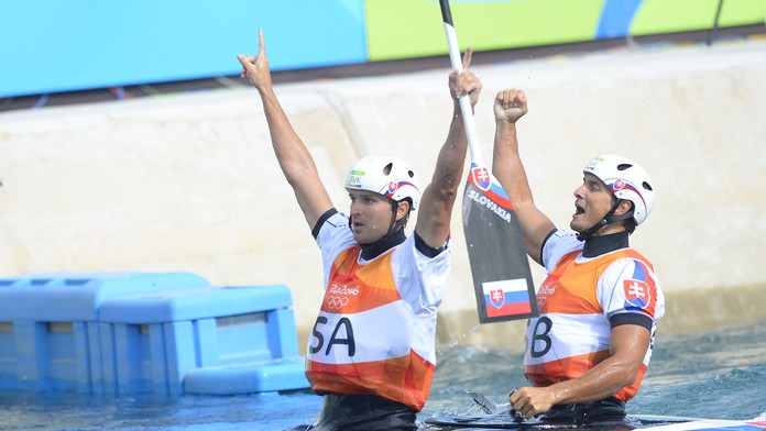 Slovensko má prvé olympijské zlato! Získali ho Škantárovci
