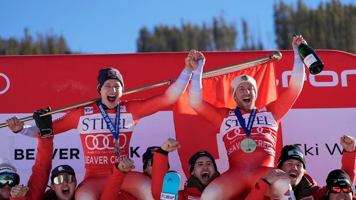 Švajčiar Murisier zaznamenal premiérový triumf v zjazde. Preteky poznačil nepríjemný pád