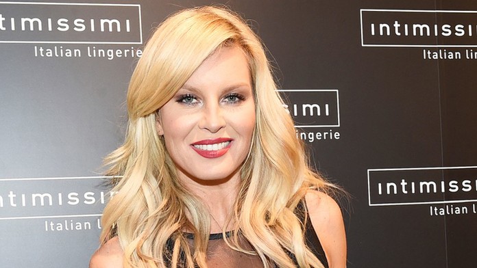 Simona Krainová odhalila svoje telo.