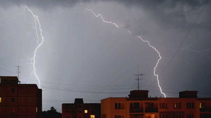 Muž podozrivý z vraždy dievčaťa.