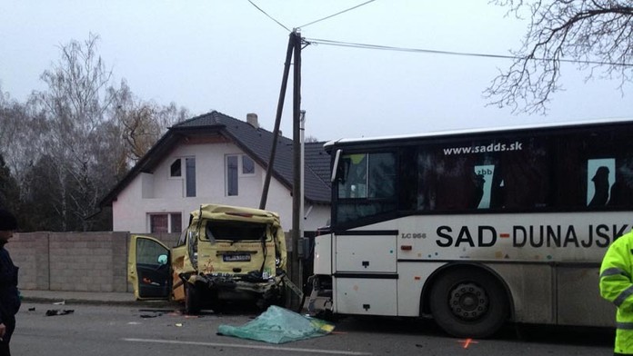 Tragicka nehoda v Mostovej