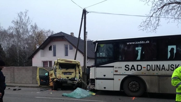 Tragicka nehoda v Mostovej