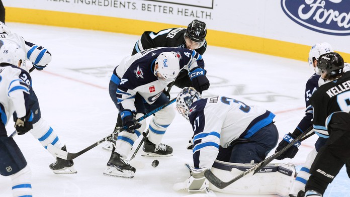 VIDEO: Winnipeg stále hľadá formu. Jubilejný gól hviezdneho útočníka na výhru nestačil