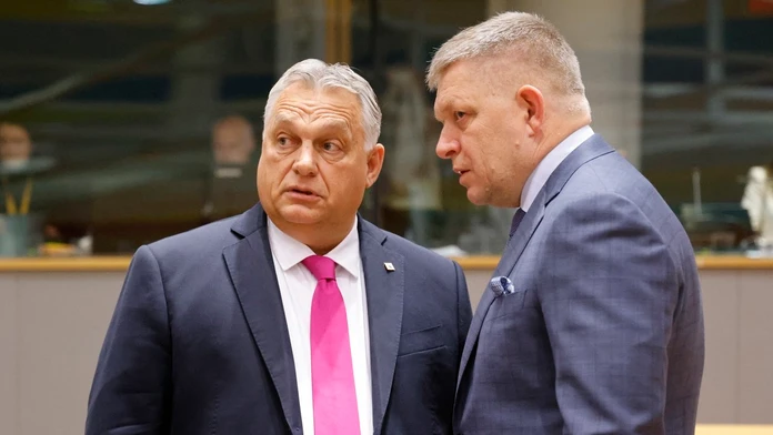 Fico a Orbán blokujú 50 miliárd eur pre Ukrajinu. Slovenský premiér má štyri podmienky