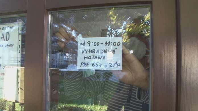 Vyhradené hodiny pre seniorov