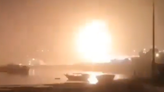 Ďalšie kolo vzájomných útokov. USA bombardovali v Iráne, ten zasiahol americké základne