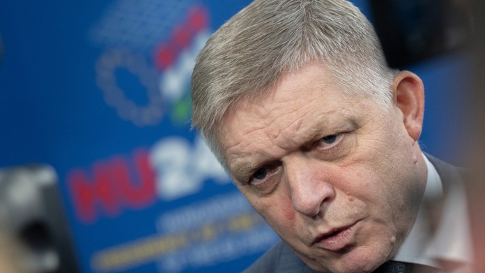 Premiér Robert Fico.