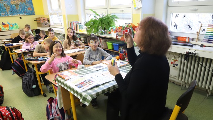 Tichý protest učiteľov vo Zvolene.