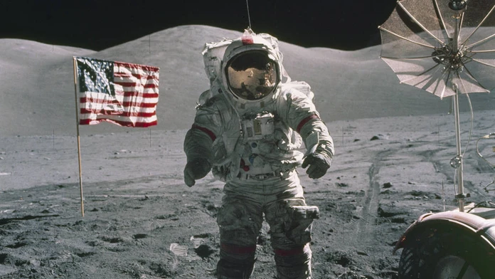 Apollo 11 - Misia na Mesiac