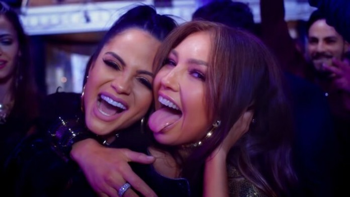 Thalía v novom klipe