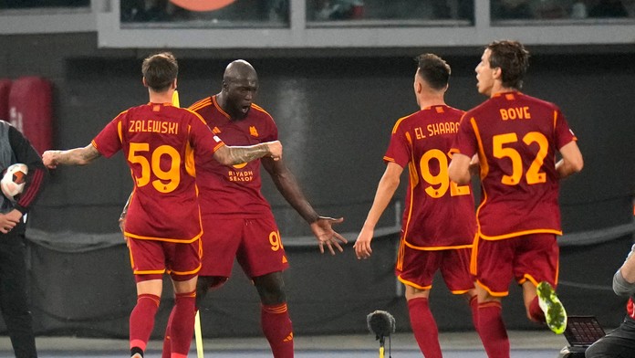 EL: Ajax prehĺbil trápenku, Slavia padla v Ríme. Liverpool, Marseille či Leverkusen presvedčivo