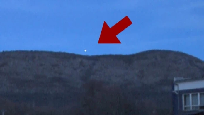 Meteor, ktorý náhodou nakrútil náš kameraman.