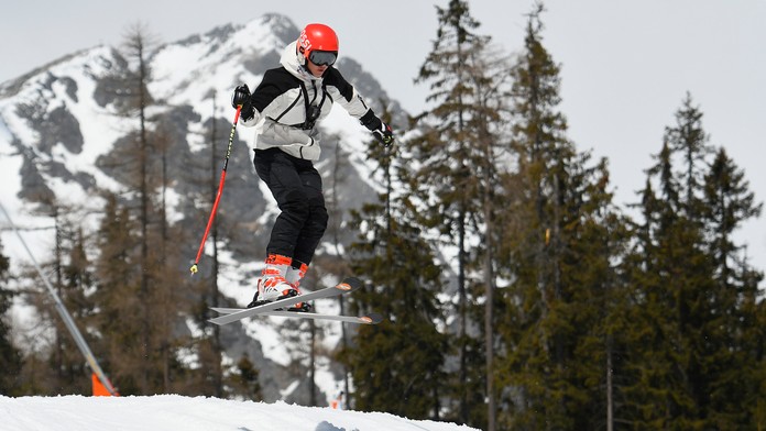 Zimná dovolenka v Alpách vás tento rok vyjde drahšie. Poznáme nové ceny skipasov
