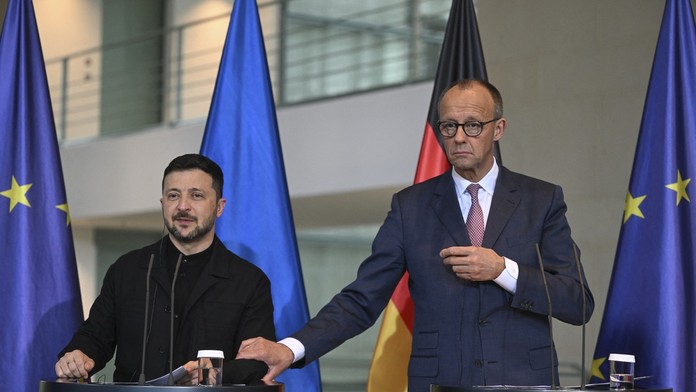 Nemecko pomôže Ukrajine s výrobou zbraní dlhého dosahu. Kyjev s nimi bude môcť útočiť na ciele hlboko v Rusku